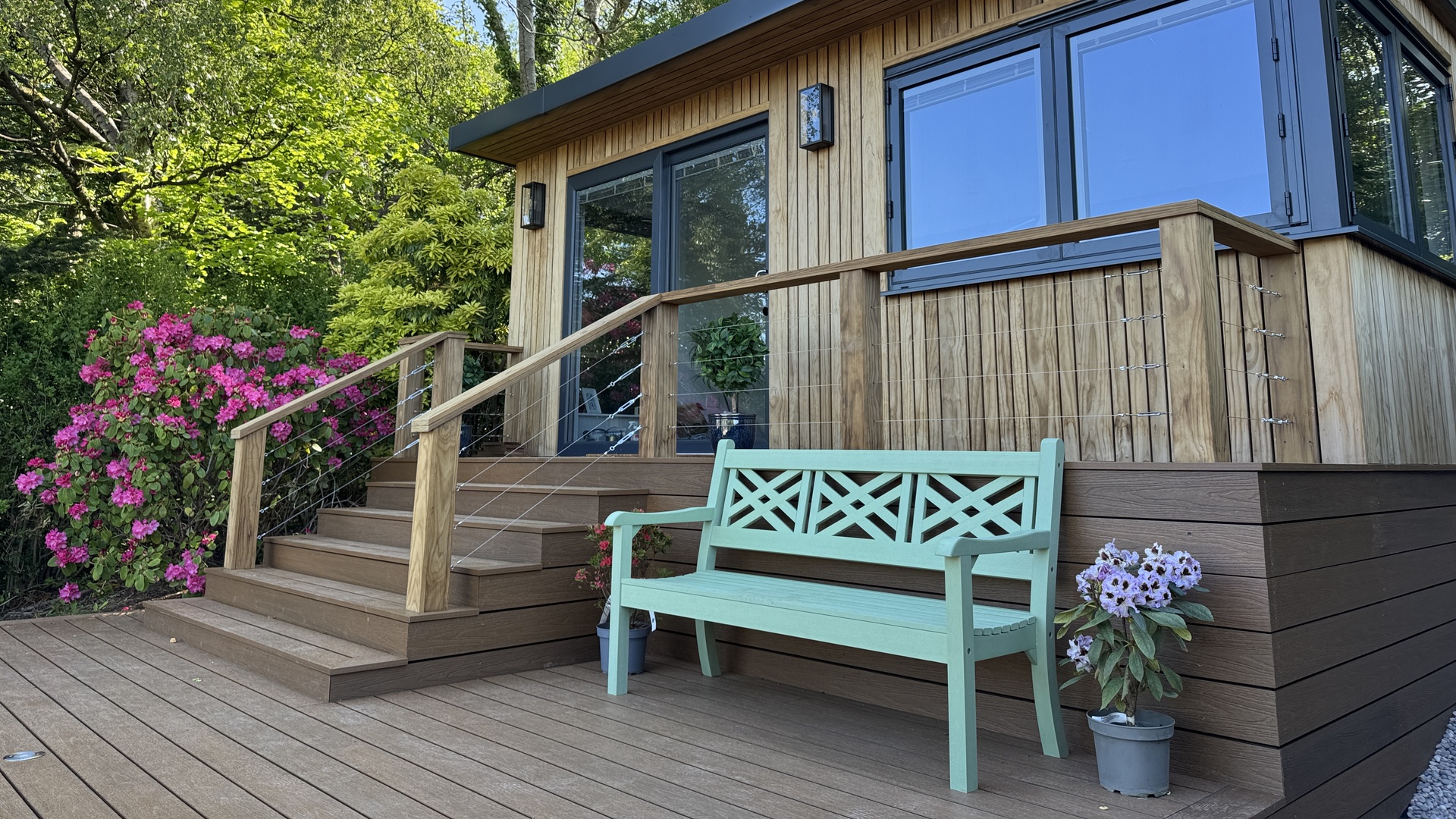 GardenRoom with corner bi fold windows