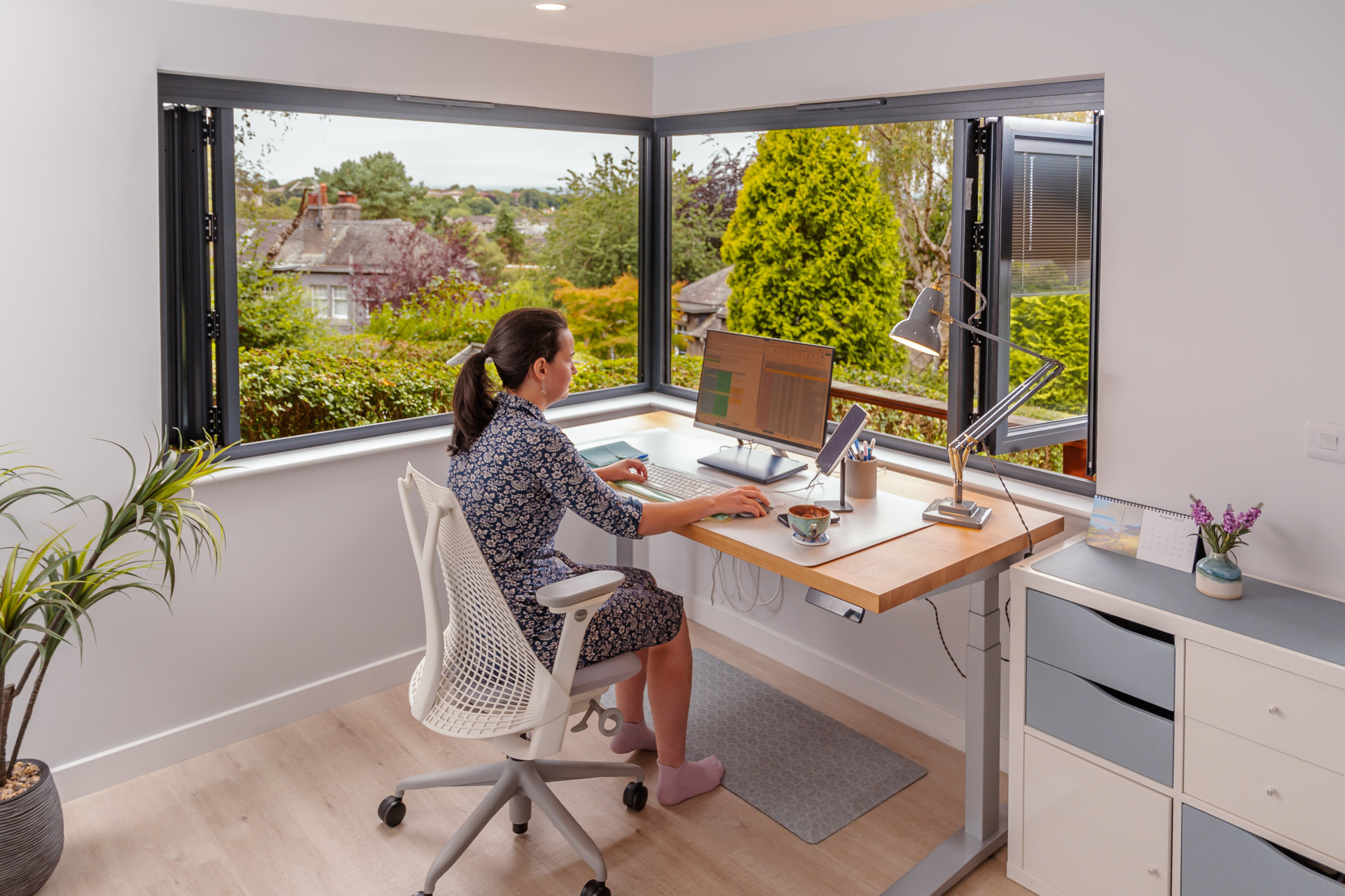 Bi folding windows in UNO Garden ROoms