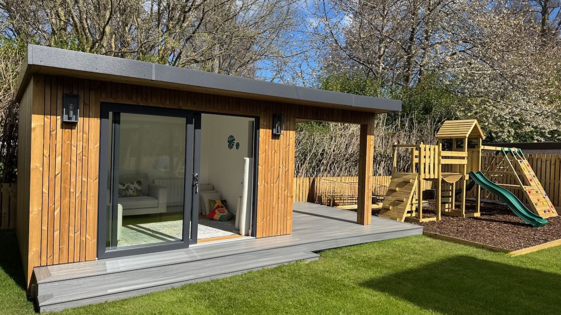 DUET GardenRoom