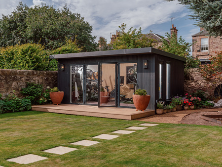 UNO Grand Garden Room